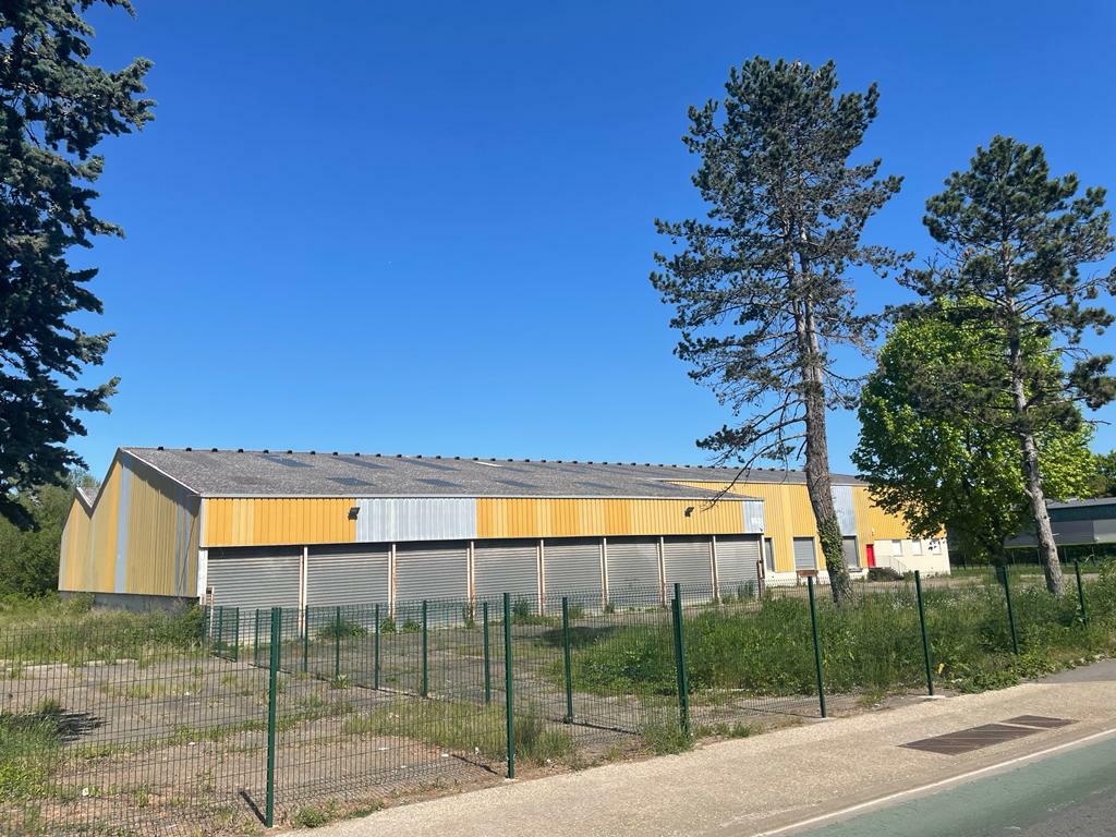 Local d'activité Provins 5134m² Vente local d'activité Provins Seine-et-Marne OVACT2315120 1